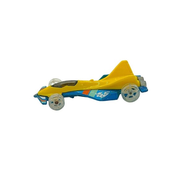 2012 HOT WHEELS-1/64 Diecast Yellow Cloud Cutter Race Car #55-Malaysia-VG - Picture 2 of 6